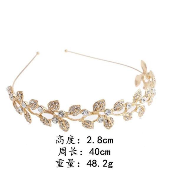 Leaf Pattern Rhinestone Headband In Silver - Picture 5 of 5